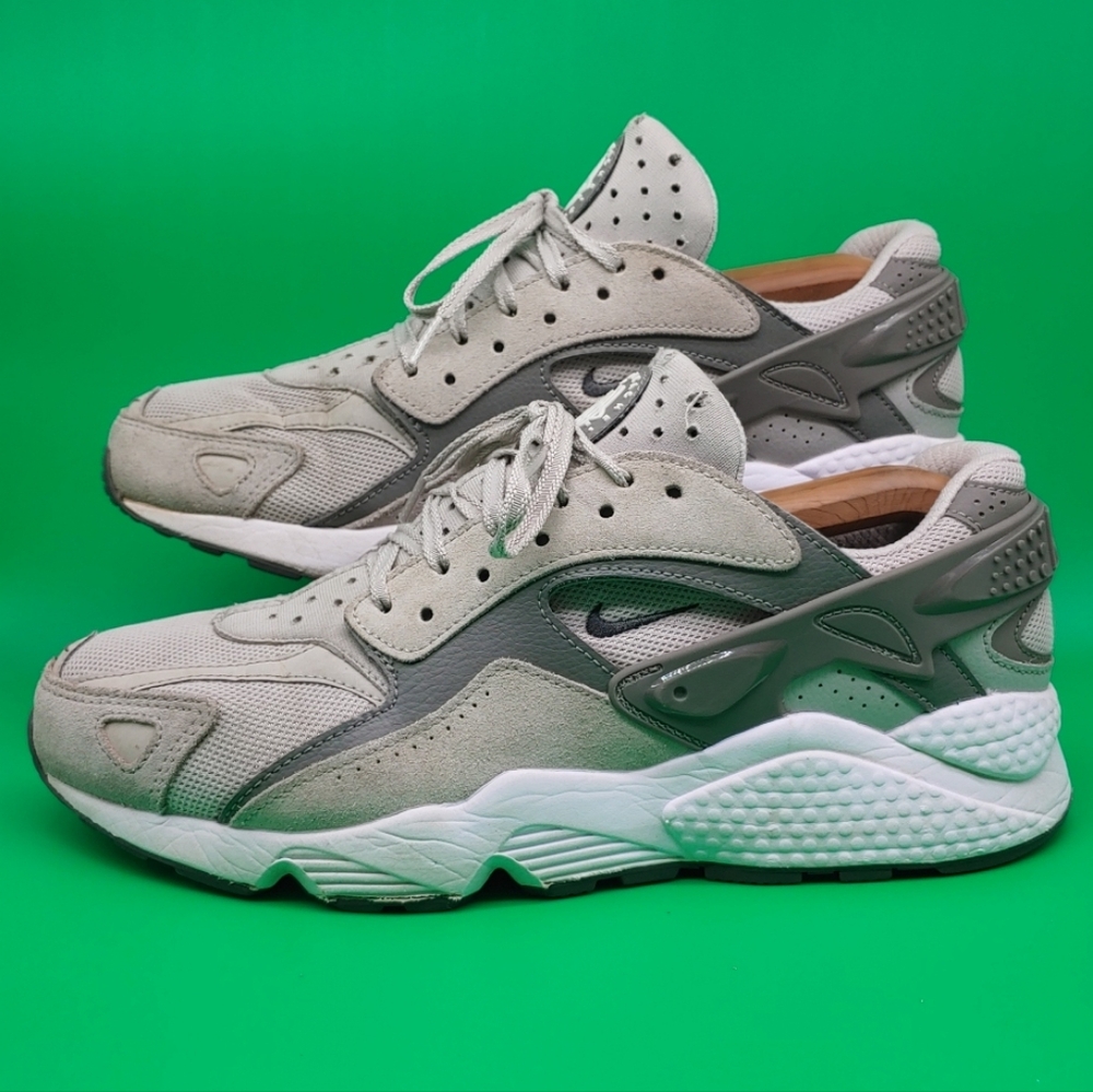Nike Air Huarache "Iron Ore Gray"  Men's 10.5